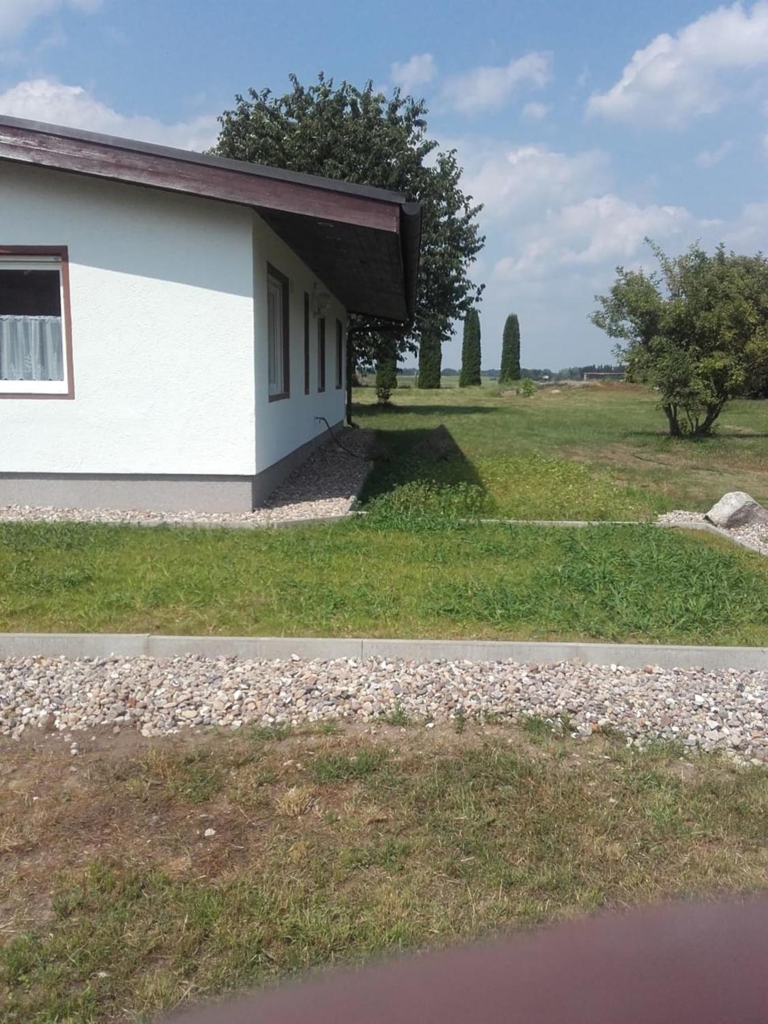 Behaglicher Bungalow Fuer Mensch Und Hund Barkhagen Zewnętrze zdjęcie