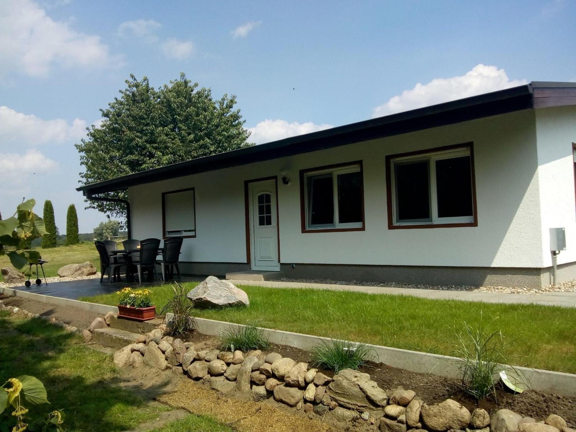 Behaglicher Bungalow Fuer Mensch Und Hund Barkhagen Zewnętrze zdjęcie